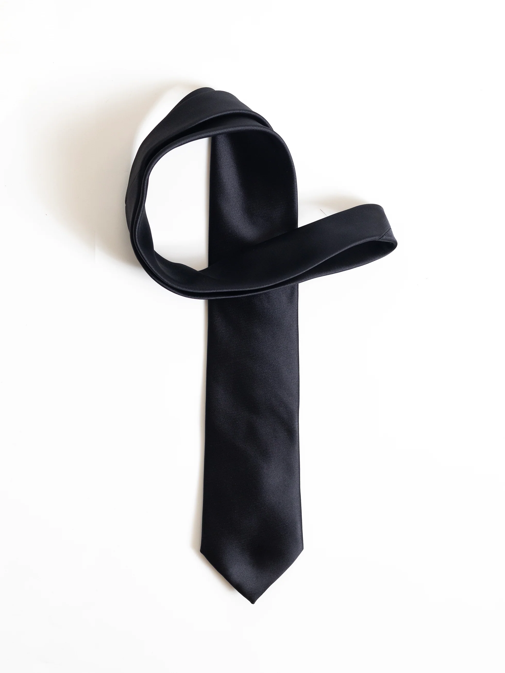 CORBATA TEXTURA SOFT NEGRA - Image 3
