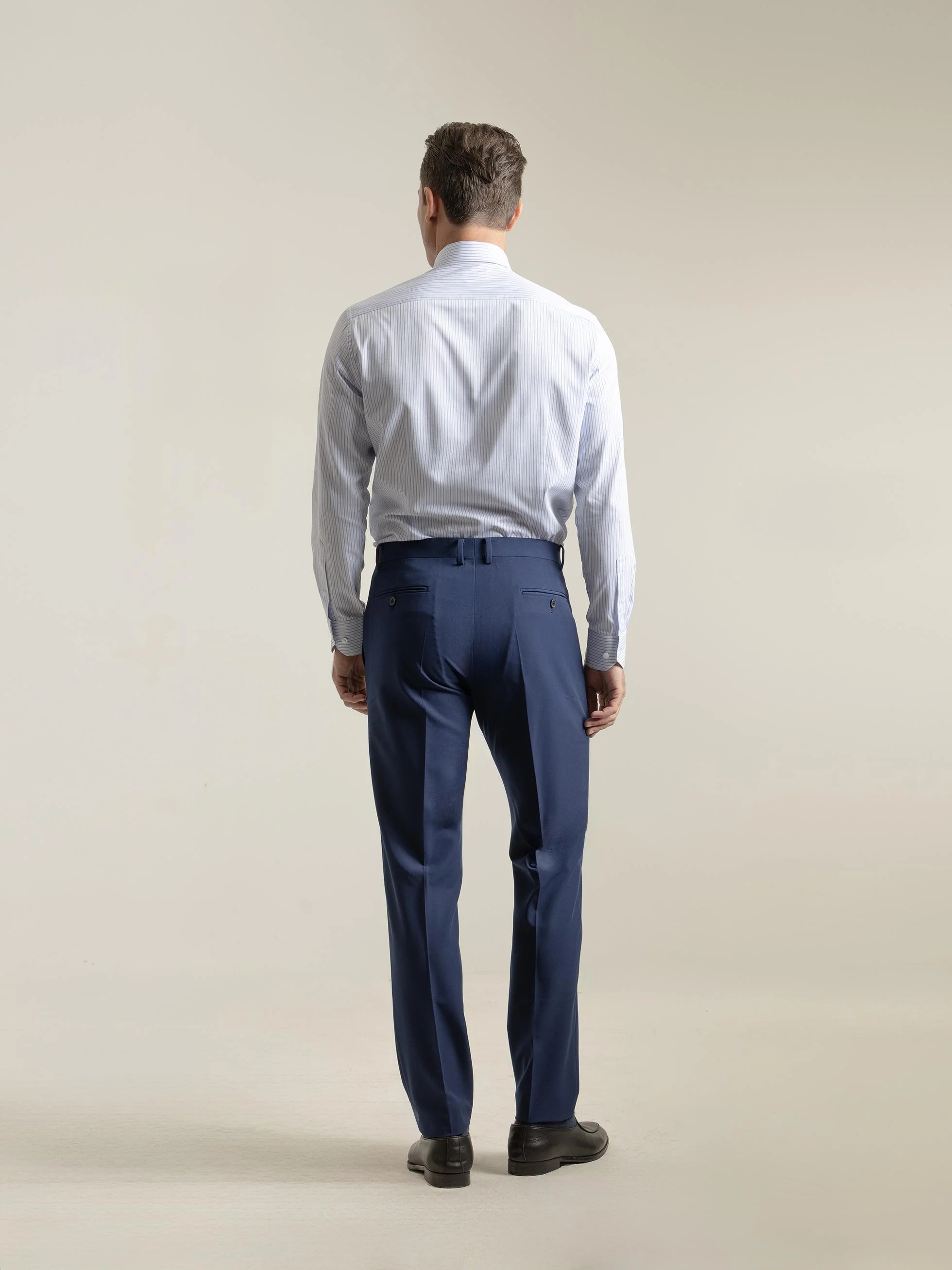 PANTALÓN NON IRON AZUL TINTA - Image 4