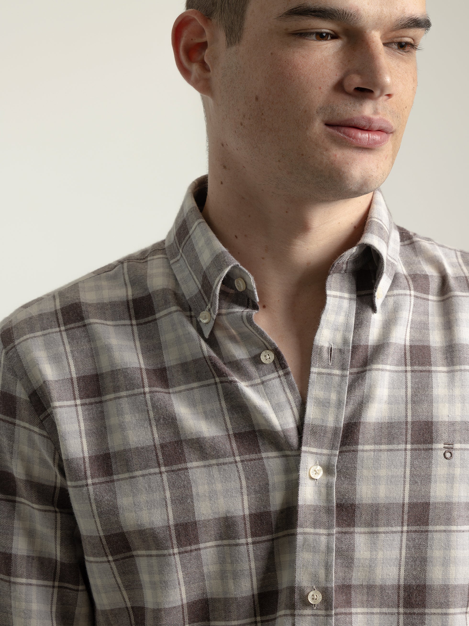CAMISA CUADRO TARTÁN MARRÓN