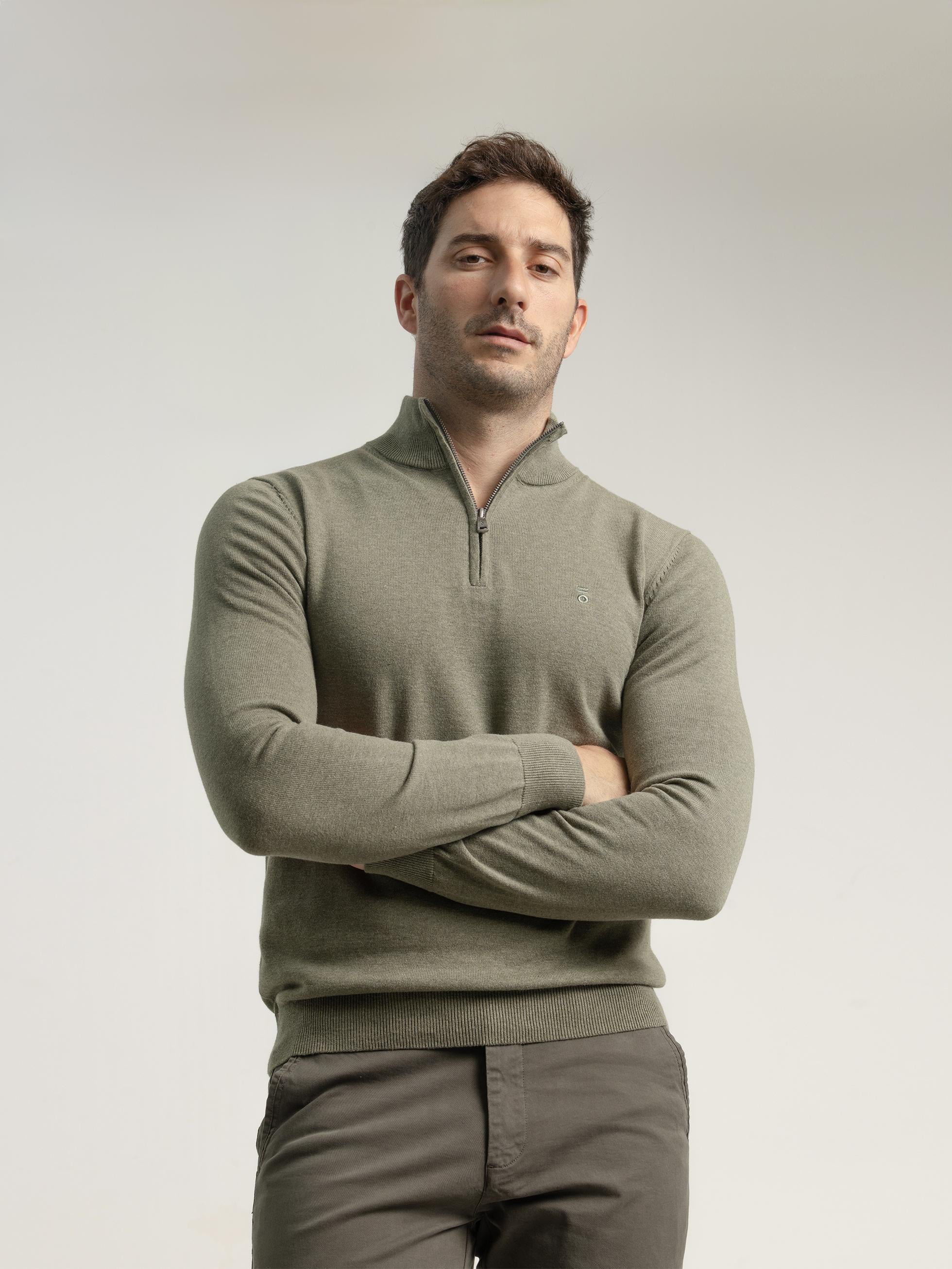 JERSEY CUELLO MOCK CREMALLERA VERDE CLARO