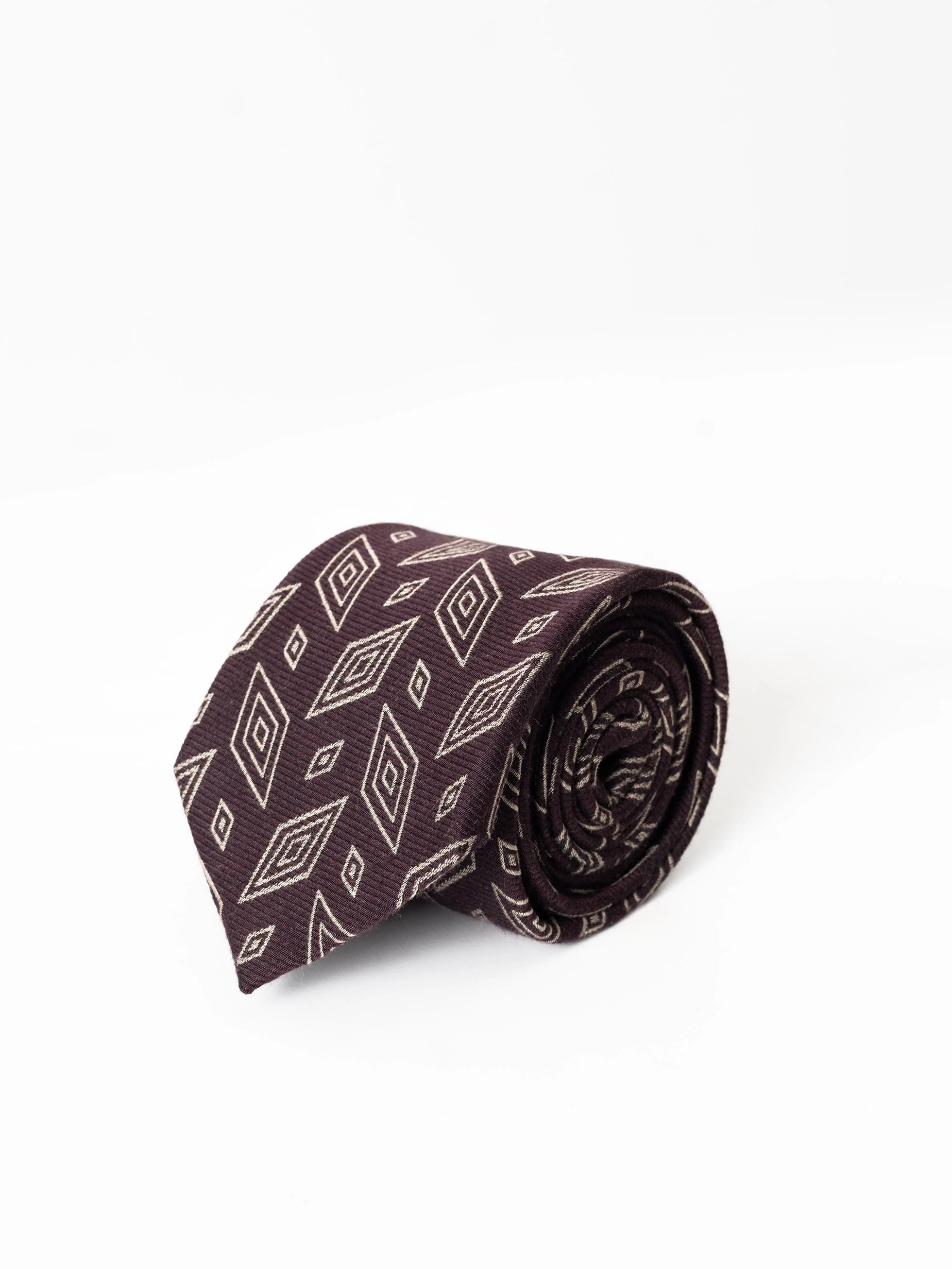 CORBATA ROMBOS BURDEOS