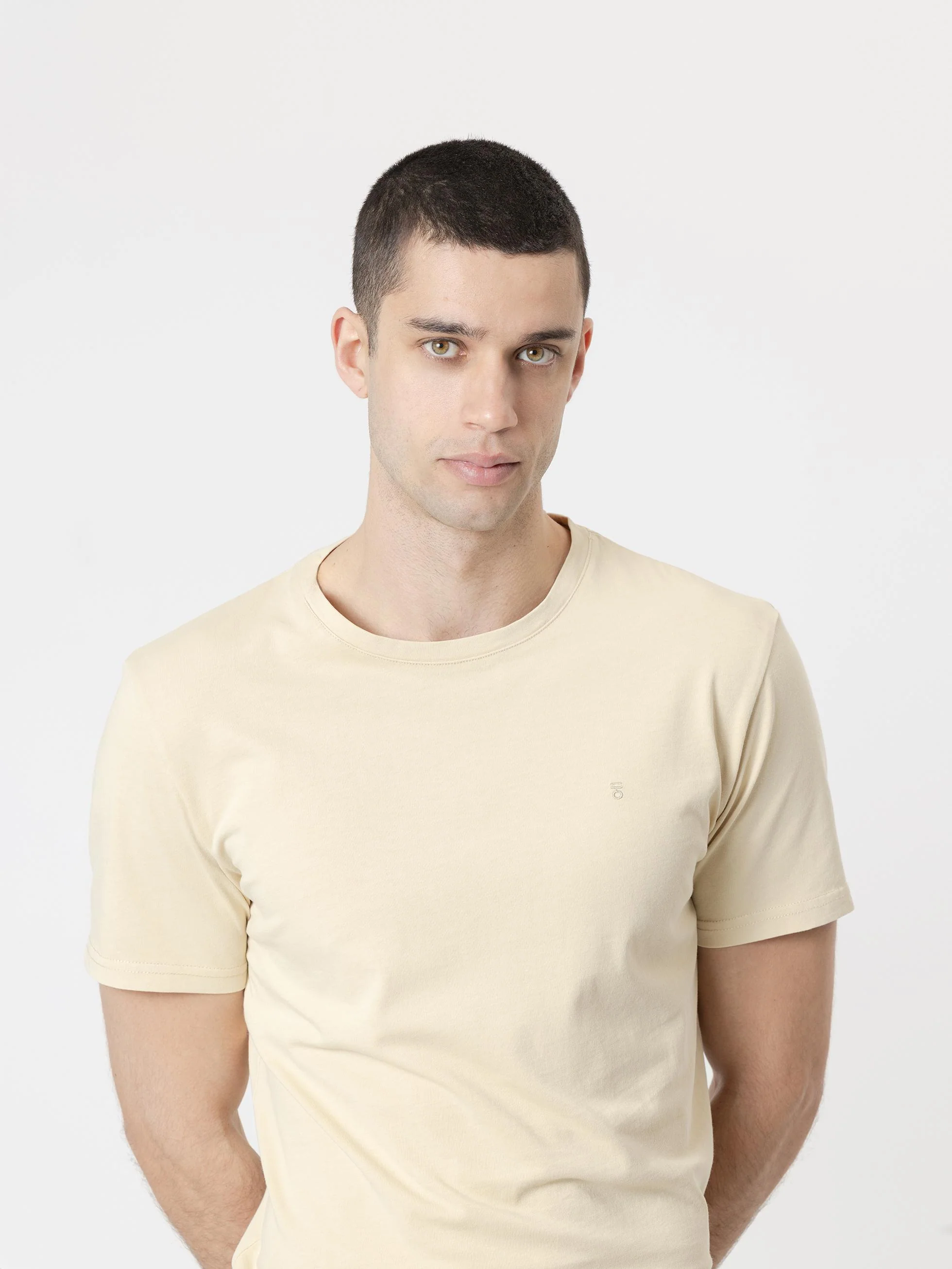 CAMISETA BÁSICA VAINILLA - Image 3